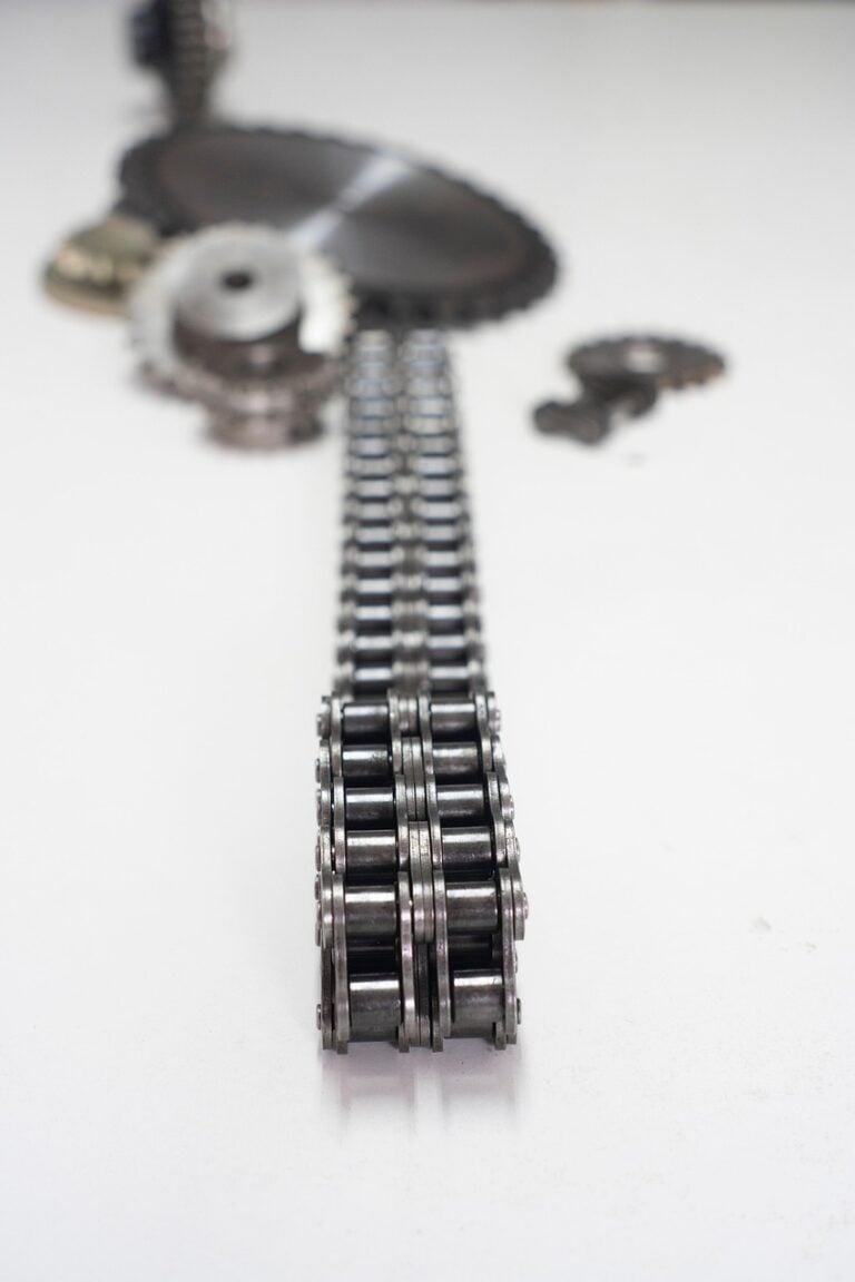 Thick steel chain pulled taut