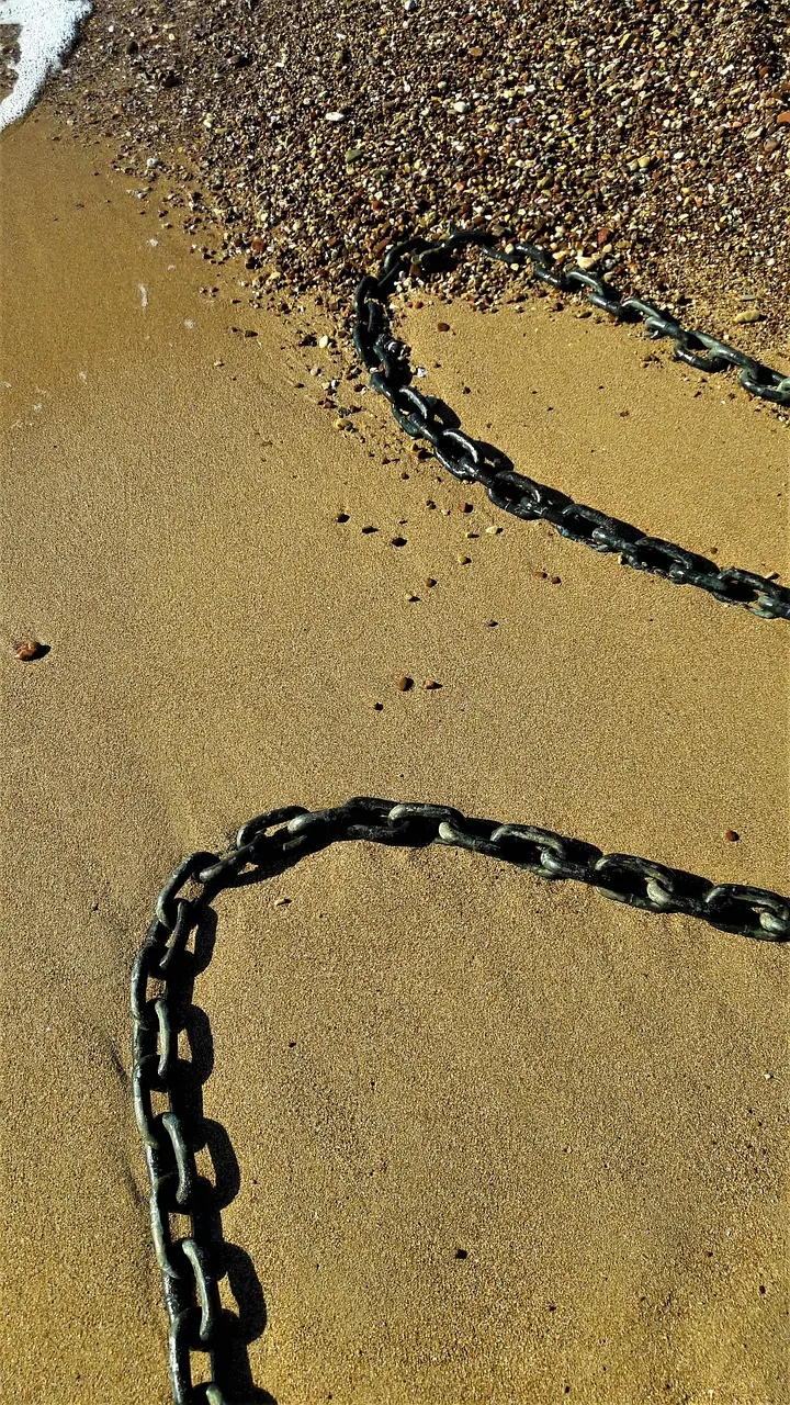 Thick steel chain pulled taut