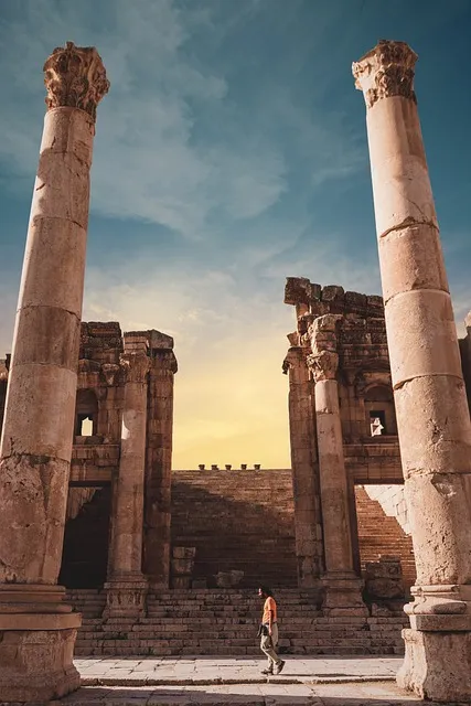 Ancient Roman architecture representing disciplined living and Stoic practice