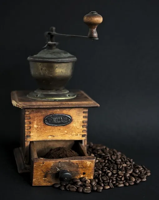 coffee, coffee grinder, grinder, roasted, coffee bean, bean, old, vintage,