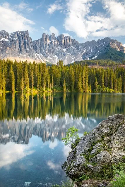 Mountain lake in the Dolomites representing the clear focus and discipline