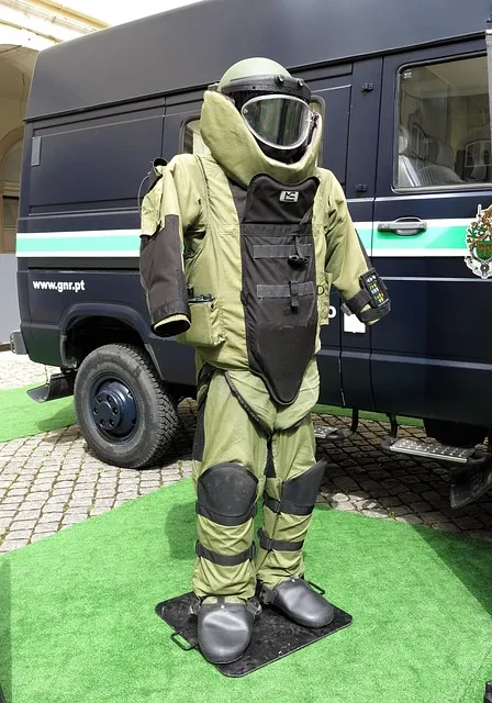 protective suit, police, explosive, bomb, command, special task force,