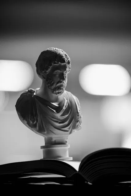 stoic statue representing Marcus Aurelius, philosopher-emperor, Roman Rome