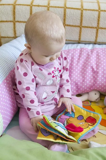 baby, looking, reading, book, pictures, words, language, child, girl,