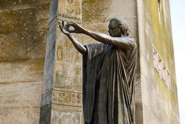 Stoic philosopher statue representing Seneca's Letters wisdom