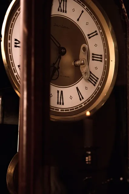 clock, vintage, time, key, classic, mechanical