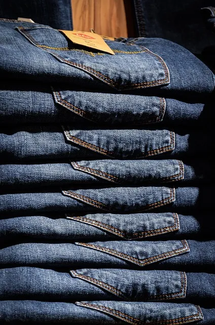 The Satisfaction Audit — shopping consumerism empty