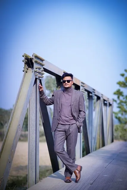 Man whose confidence is a nervous system state not a performance and