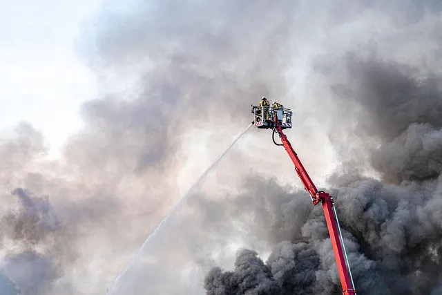 firemen, smoke, ladder, equipment, dangerous, burn, firefighters,