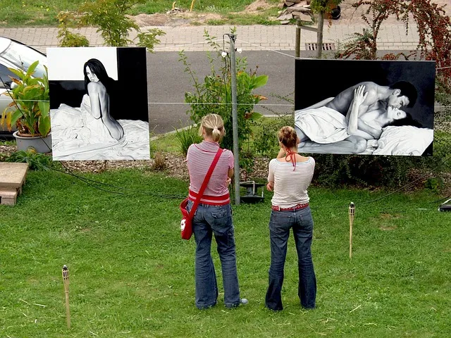 art critic, art, viewer, review