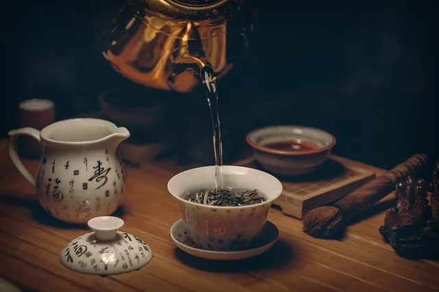 tea, cup, pot, tea leaves, tea cup, pour, pouring, pouring tea, tea time,