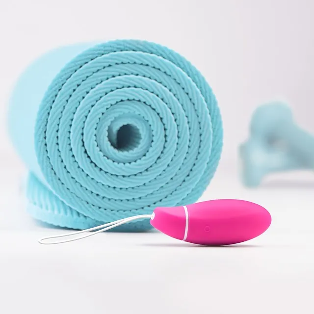 pelvic floor, muscles, exercise, kegels, exerciser, incontinence, pelvic