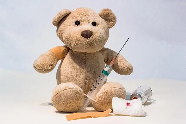 injection, disposable syringe, needle, injection syringe, vaccination,