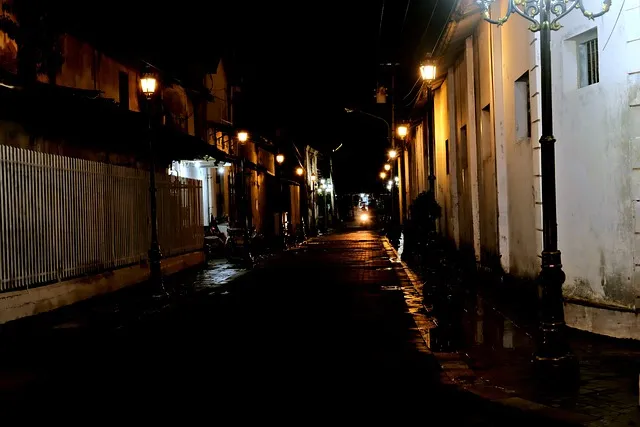 lonely street, late night, street, outdoors, concrete, lonely street, late