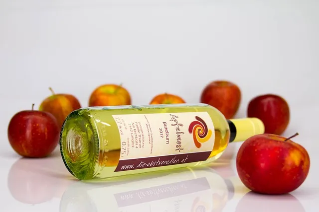 wine, apple, most, apple cider, beverages, apple cider, apple cider, apple