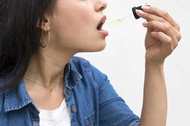cbd oil, cannabidiol, hemp oil, thc oil, cannabinoid, cbd products, dropper