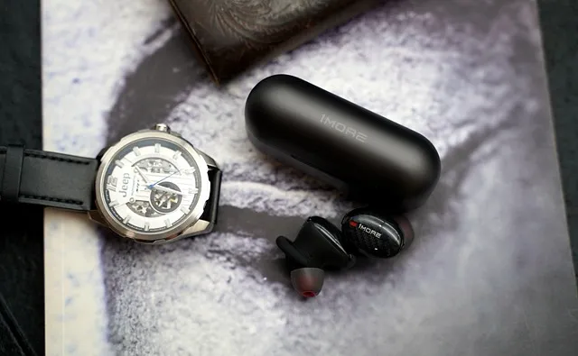 earphone, noise reduction, really wireless