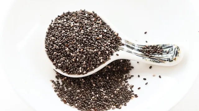 chiaseed, chia seed, seed, chia, nutrition, diet, vegetarian diet, teeth,