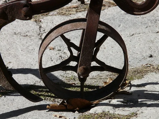 wheel, alloy wheel, metal, roll, axis