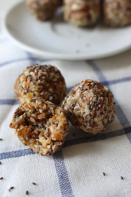 chia seeds, seeds, nuts, raw, chia, fresh, breakfast, feed, nourishment,
