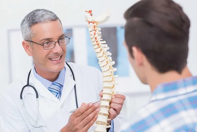 spine center in fremont, spine, doctor, patient, backpain, spinelcord,