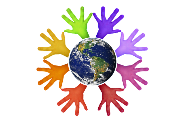 volunteer, hands, help, voluntarily, wrap, to protect, protection, keep,