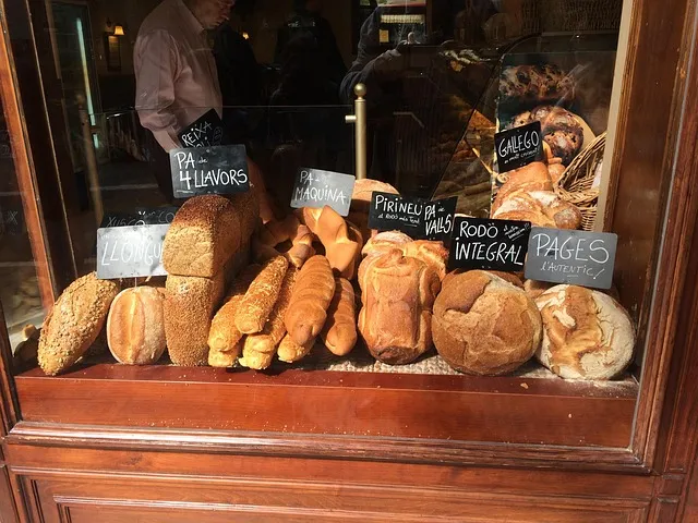 bread, choice, loaf, food, showcase, consumption, person, price, choice,